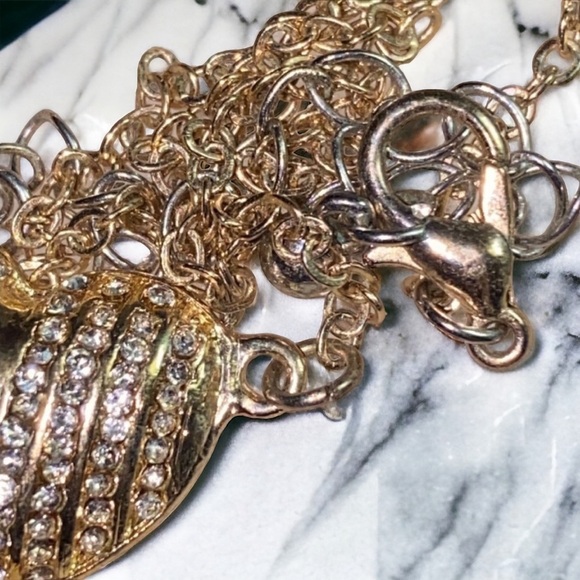 Heart Rhinestone Gold Tone Pendant Chain Necklace - Picture 6 of 6